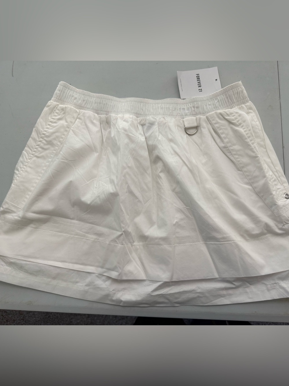 Forever 21  White Elastic-Waist Athletic Skirt Large